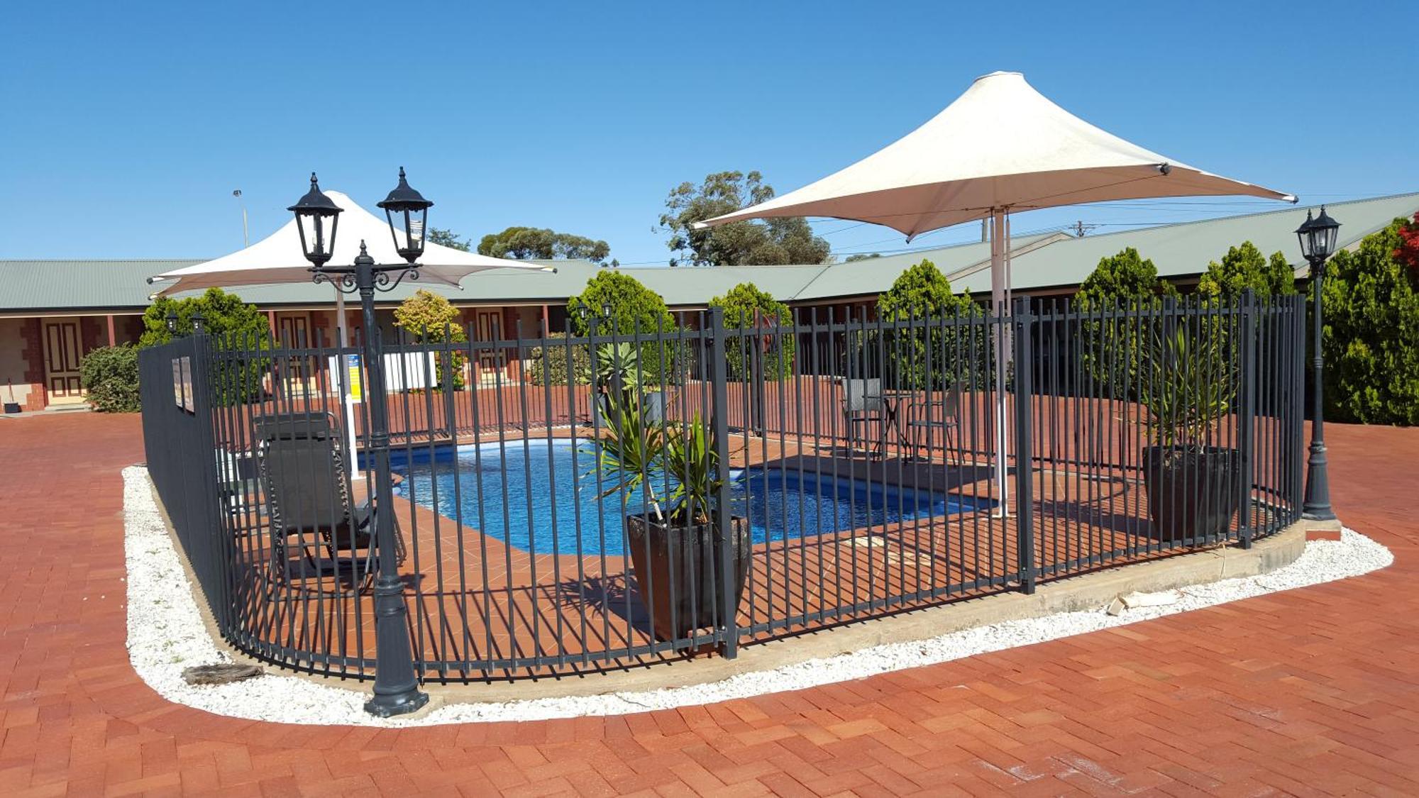 Gateway Motor Inn - Self Check-In Broken Hill Zewnętrze zdjęcie
