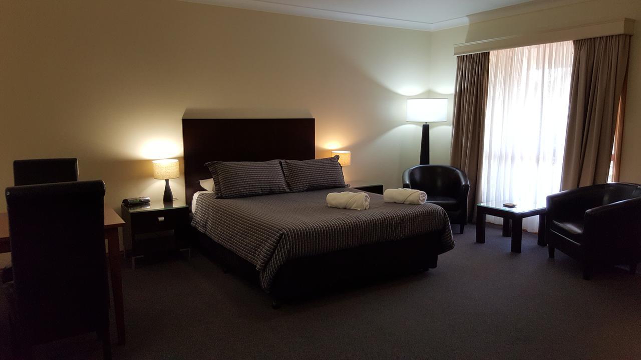 Gateway Motor Inn - Self Check-In Broken Hill Zewnętrze zdjęcie